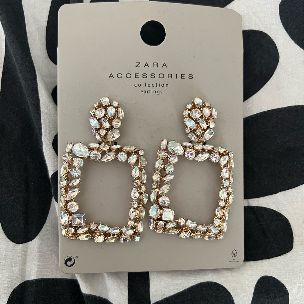 Zara NWT Gold Crystal Statement Earrings.